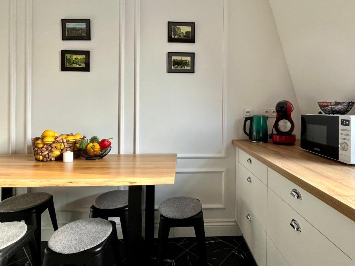 Apartamenty Lemon Pepper Jelenia Gora Bagian luar foto